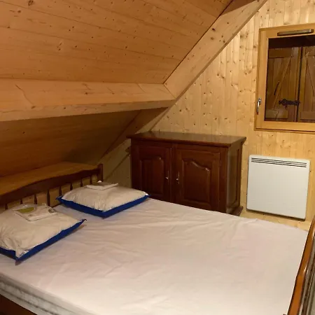 Chalet Montagnard Perce Neige Avec Terrasse Plein Sud-5 Personnes *