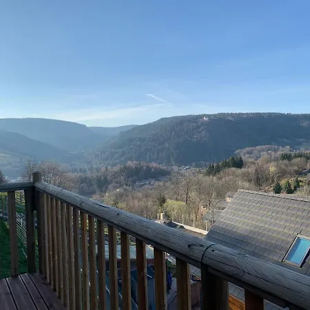Chalet Montagnard Perce Neige Avec Terrasse Plein Sud-5 Personnes *